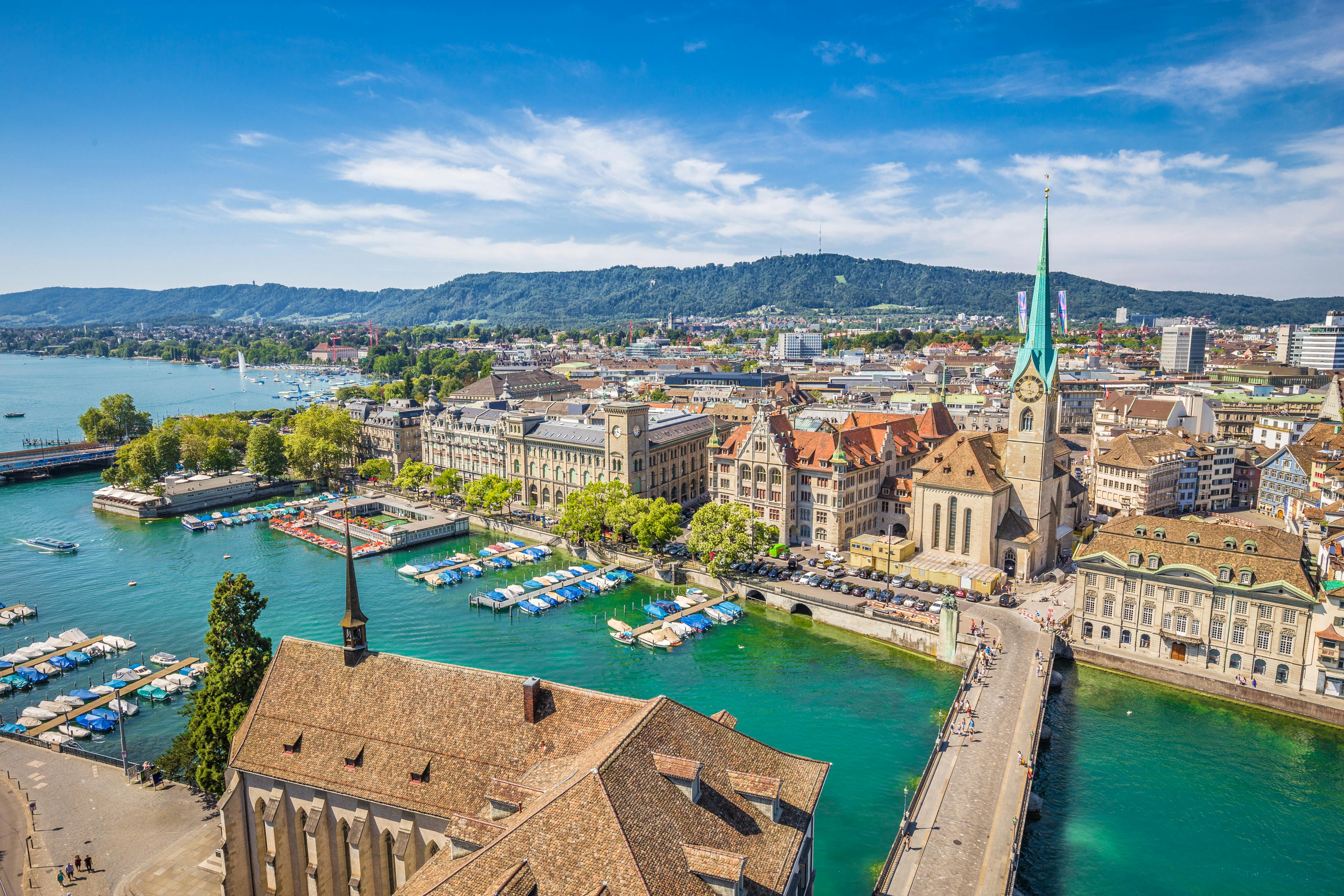 Best 5 International Relations Bachelor's Degrees in Switzerland 2021